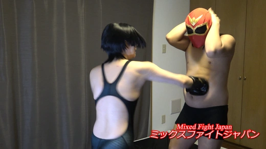 7腹ボコサンドバック2